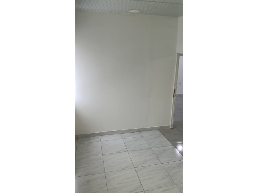 Arriendo Oficina en Manga — foto 6