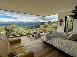 YERBABONITA BOSQUE NATIVO SOPO, CASA EN VENTA