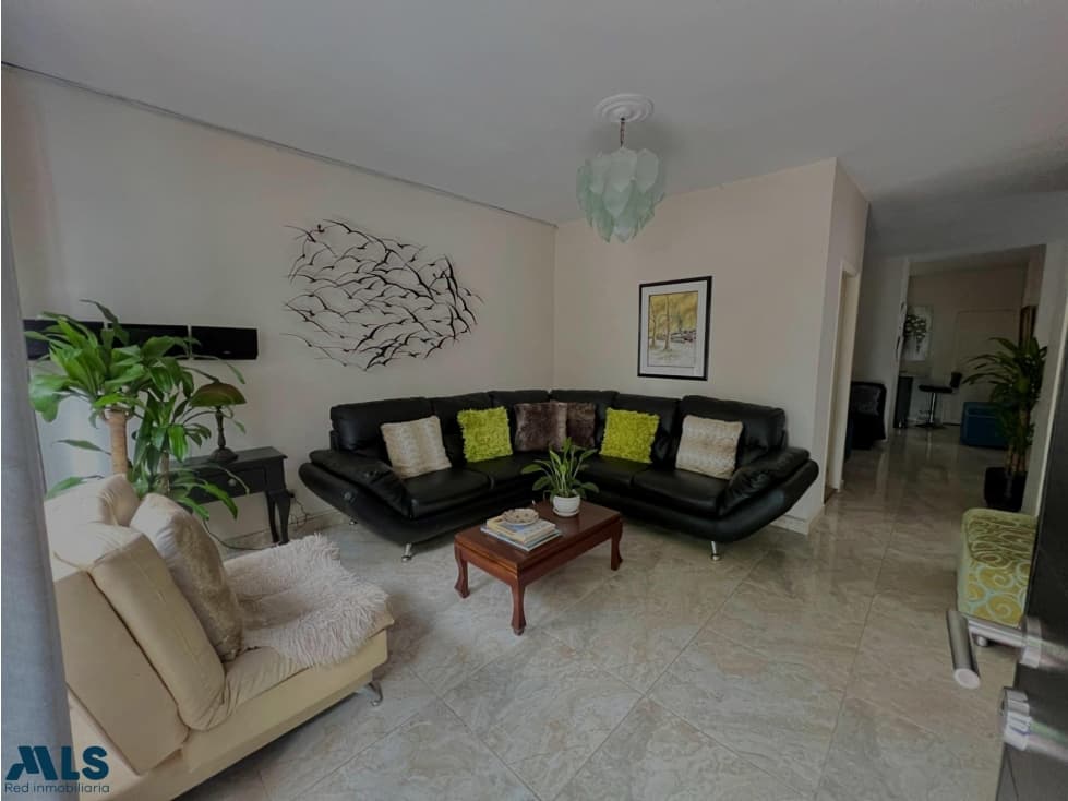 ENVIGADO l Primer piso en San Marcos a la venta — foto 1