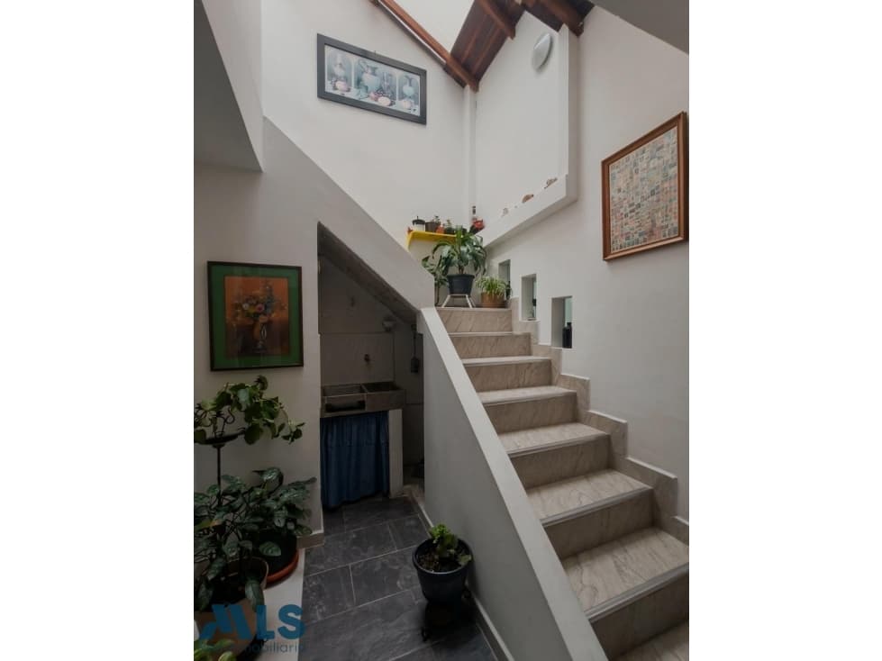 ITAGÜÍ l Venta de casa en el sector central — foto 4