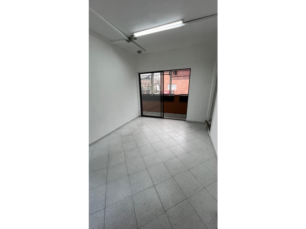 Espectacular Casa Comercial en Envigado Ubicación Central — foto 1