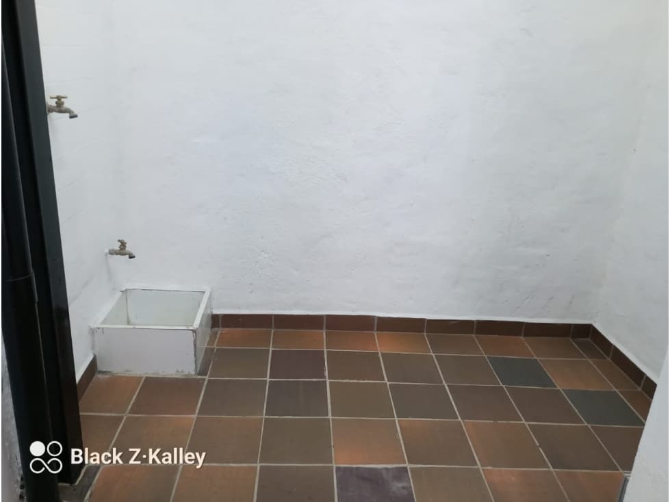 LOCAL EN ARRIENDO BELÉN GRANADA — foto 2