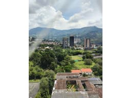 SE ARRIENDA ESPECTACULAR APARTAMENTO EN SURAMERICA