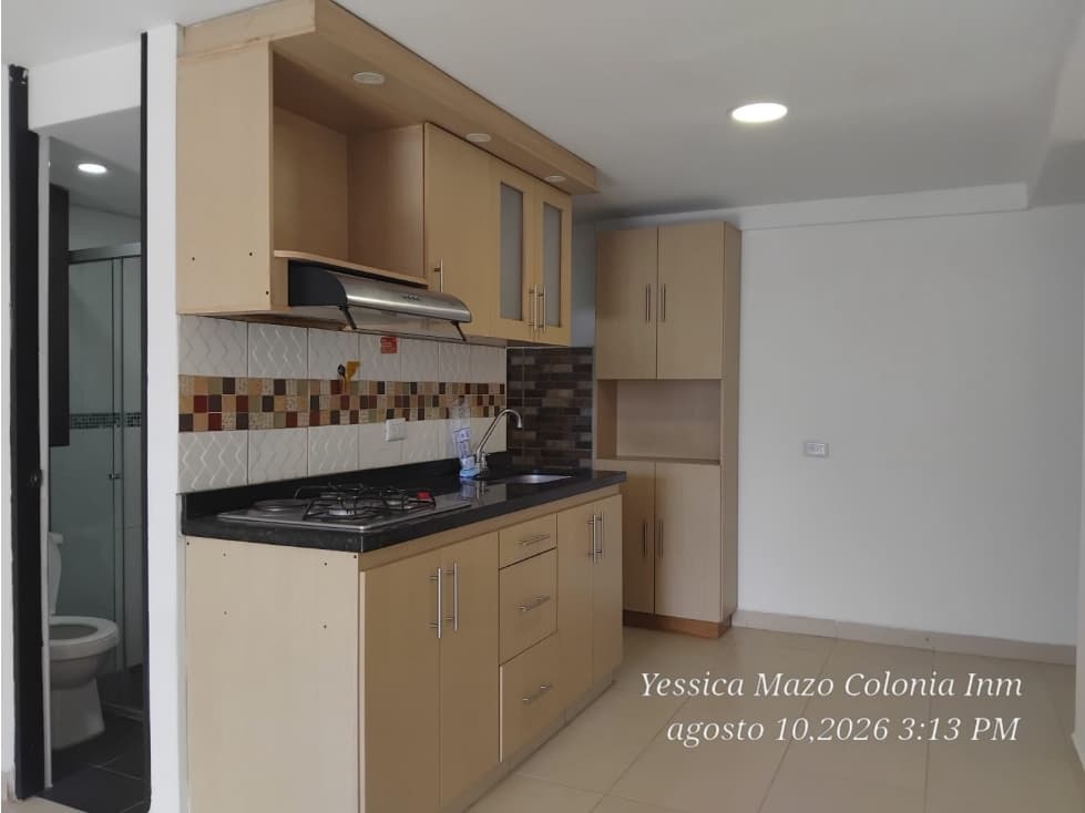 se arrienda apartaestudio en prado centro — foto 2