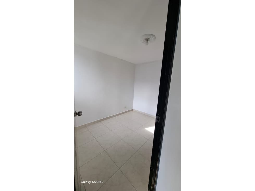 SE ARRIENDA ESPECTACULAR APARTAMENTO EN BARICHARA — foto 4