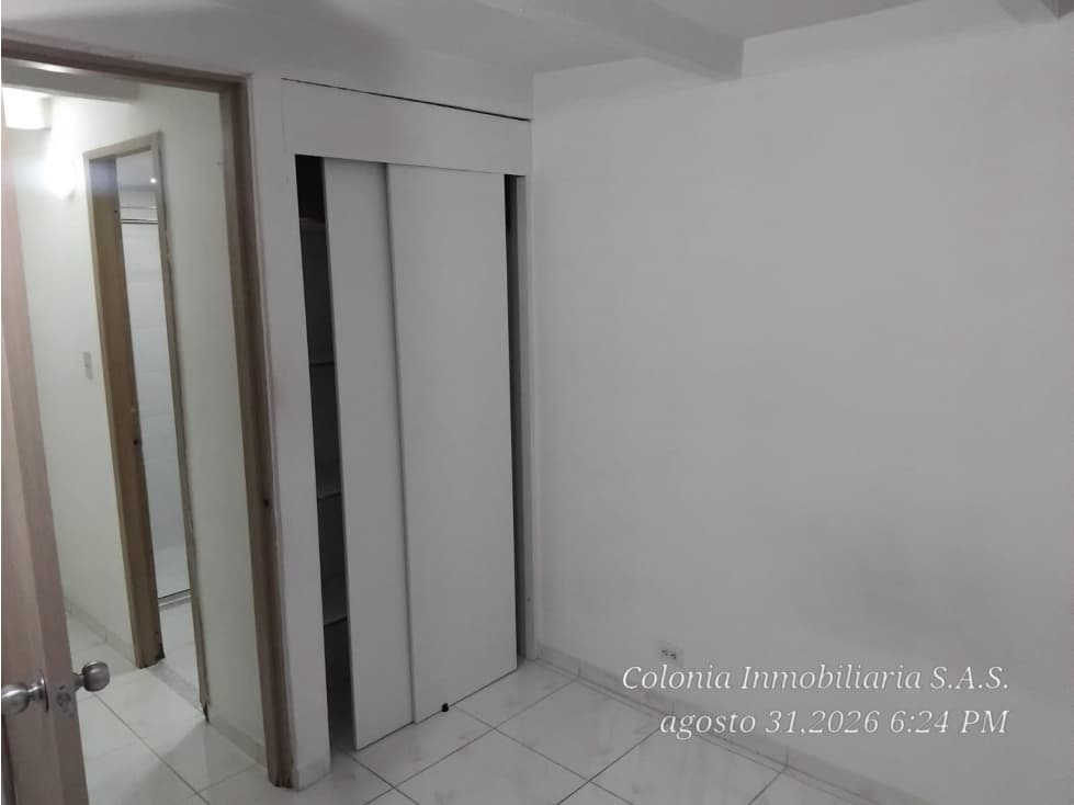 SE ARRIENDA HERMOSO APARTAMENTO EN ROBLEDO — foto 6