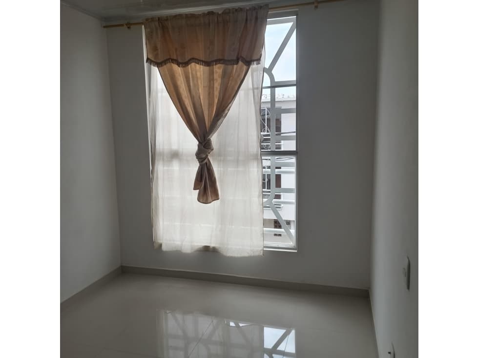 VENTA CASA 3 PISOS B. EDEN DEL PARQUE JAMUNDI CH — foto 6