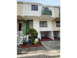 VENTA DE CASA EN CONDOMINIO EN REFUGIO, SUR DE CALI 604.
