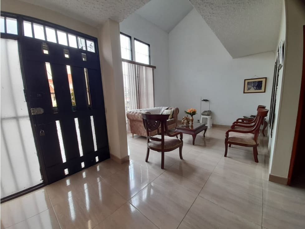 VENTA CASA BARRIO LAURELES — foto 3