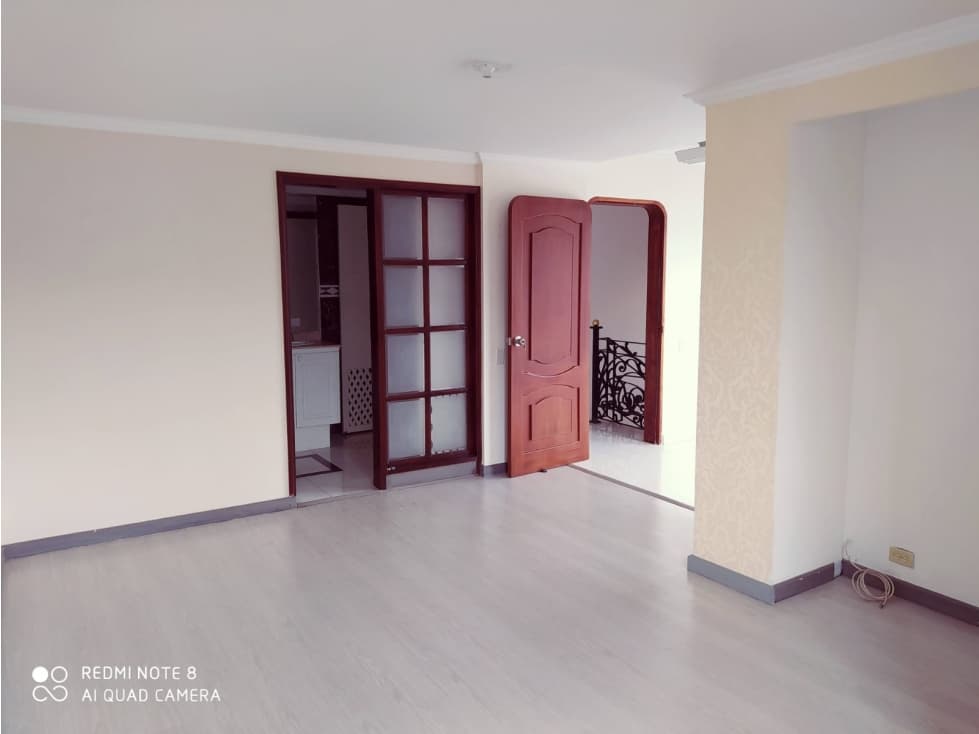 VENDO PENTHOUSE SECTOR LAURELES - MEDELLIN — foto 6