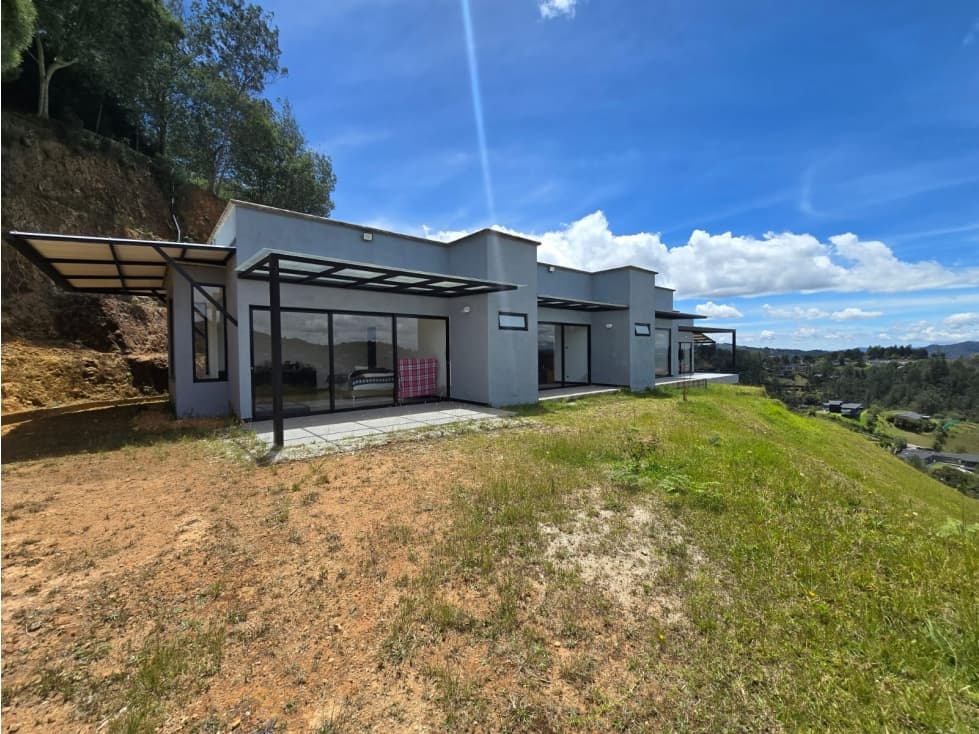 VENTA DE CASA LOTE EL ESCOBERO ENVIGADO. — foto 1