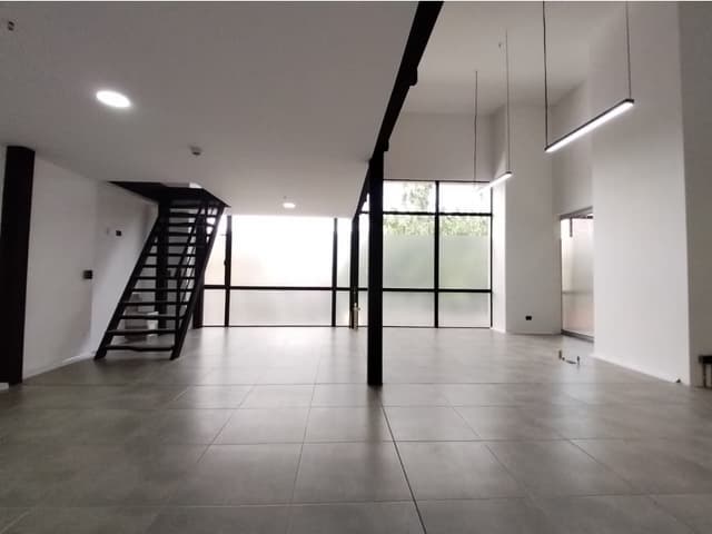 VENTA DE LOCAL RIONEGRO ANTIOQUIA