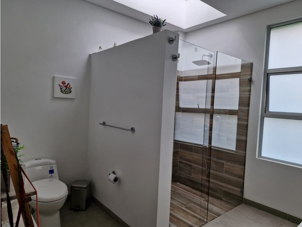 VENTA DE HERMOSA CASA CAMPESTRE VIA EL CAIMO — foto 1