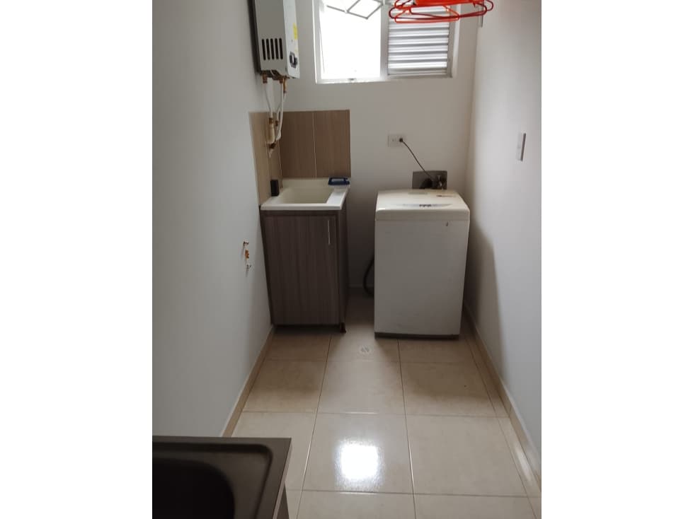 VENTA DE COMODO APARTAMENTO EN EL NORTE DE ARMENIA — foto 4