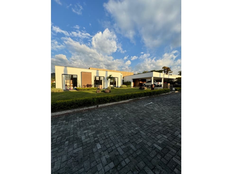 ESPECTACULAR CASA CAMPESTRE EN VENTA — foto 2