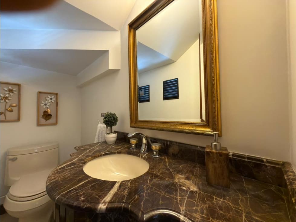 Venta de casa en el Poblado los Balsos — foto 5