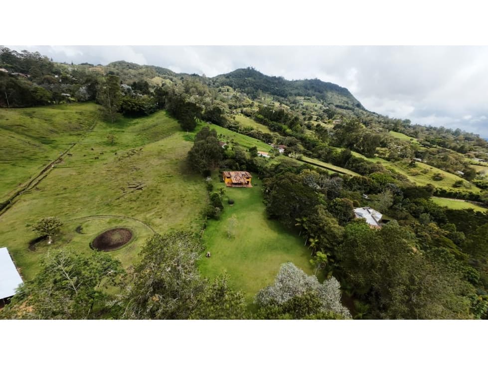 Venta de casa Independiente en Cabeceras de Llanogrande — foto 3