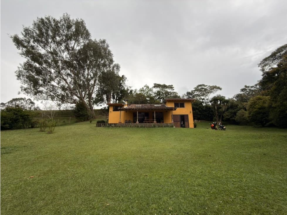 Venta de casa Independiente en Cabeceras de Llanogrande — foto 1