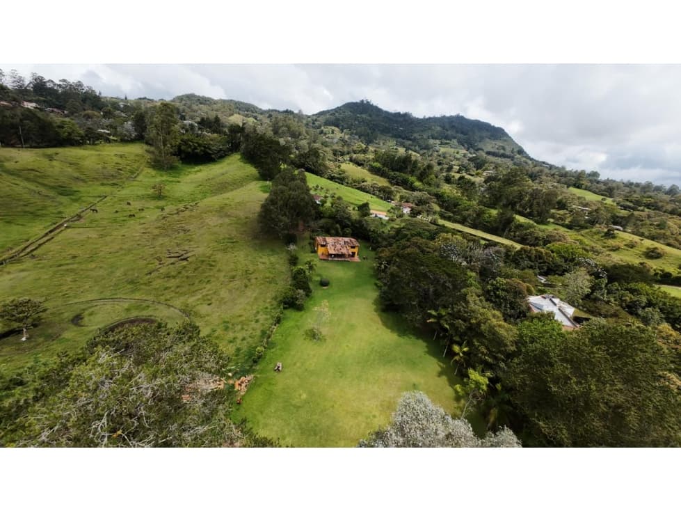 Venta de casa Independiente en Cabeceras de Llanogrande — foto 2