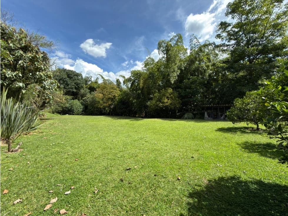 Venta de lote en Envigado el Escobero Parte Baja — foto 2
