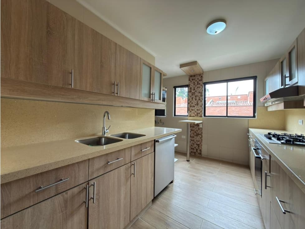 Venta de casa en el Poblado los Balsos — foto 3