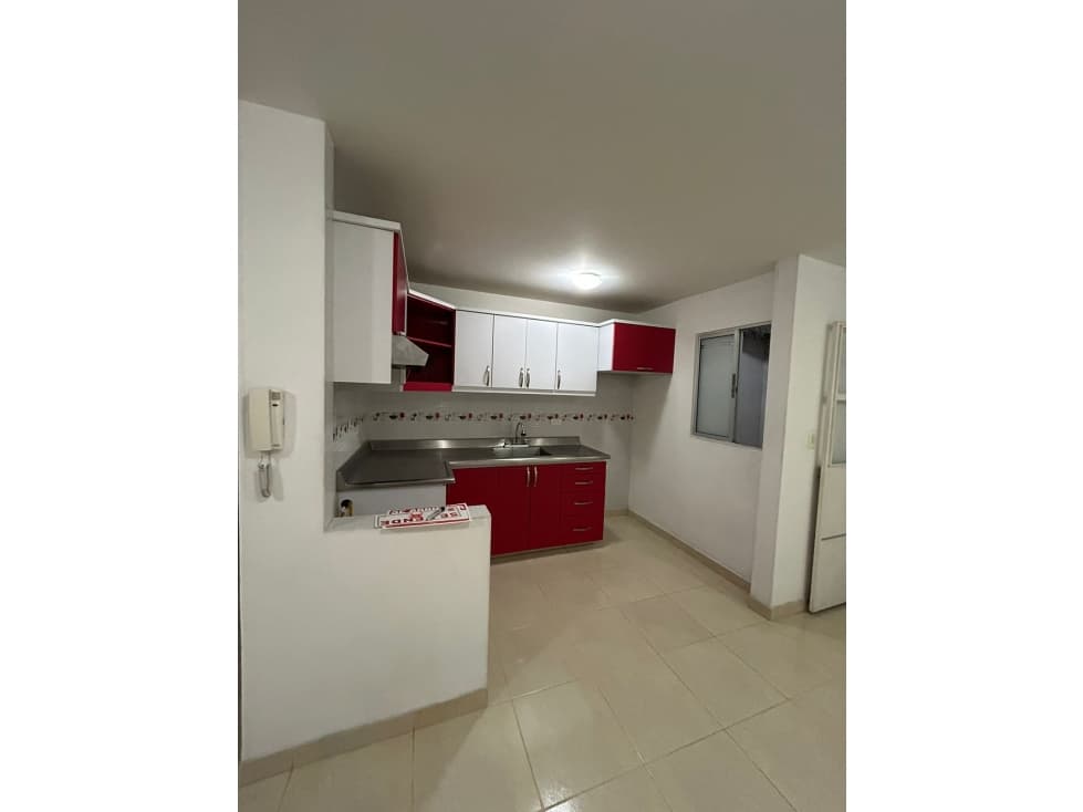 CASA EN VENTA CONJUNTO CERRADO SECTOR TRAPICHES — foto 2