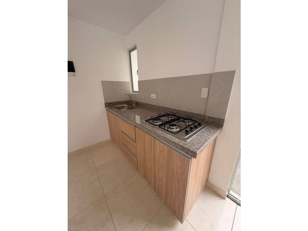 CASA EN VENTA CONJUNTO CERRADO LA FLORESTA — foto 2