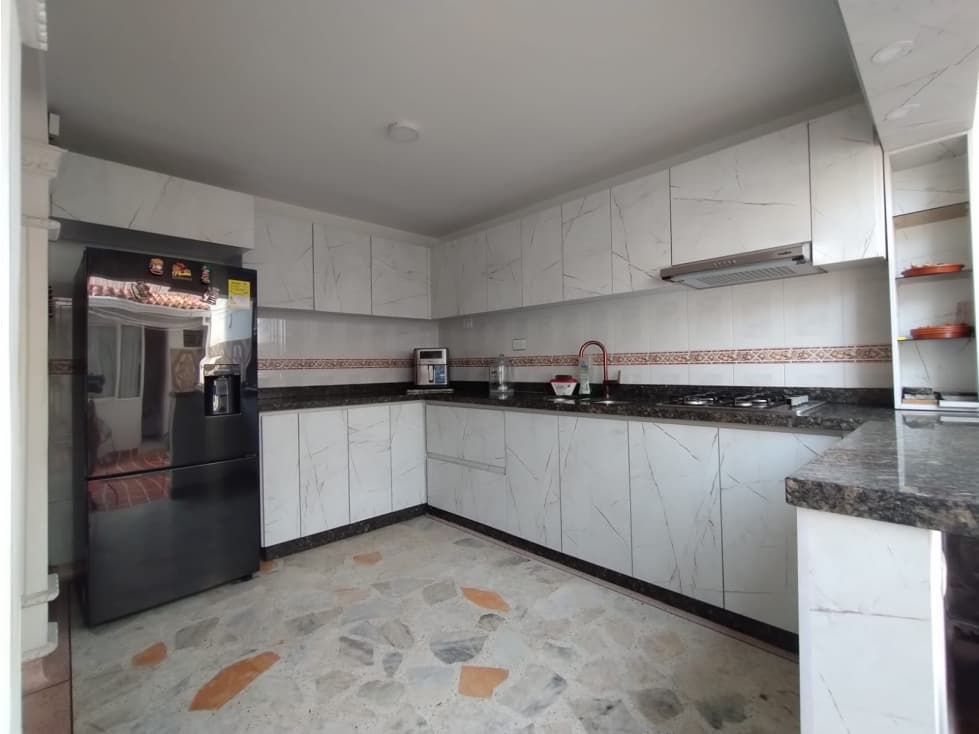 CASA DOS PISOS EN VENTA CEIBA 2 — foto 5