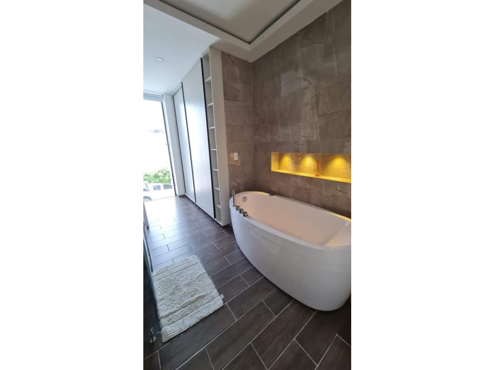 CASA A LA VENTA EN SECTOR AV DEL RIO — foto 6