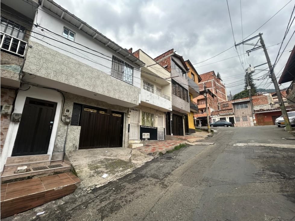 VENTA DE CASA Y APARTAMENTOS ENCISO 198 M2 — foto 2