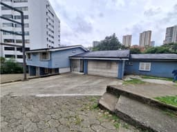 Casa amplia para oficinas/ Coworking en el Campestre COD1045