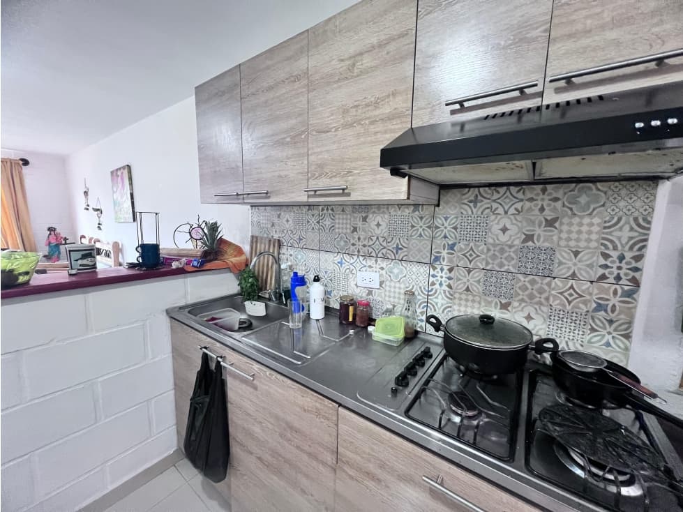 VENTA DE CASA EN UNIDAD ABIERTA EN LA CEJA — foto 5