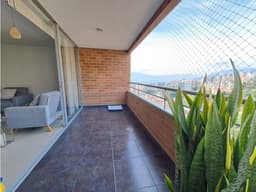 Venta de Apartamento en Cumbres Envigado