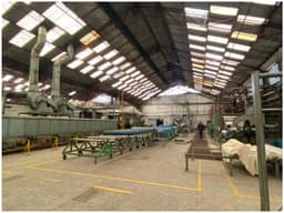 BODEGA DE 7.450 M² EN VENTA, SECTOR INDUSTRIAL DE PUENTE ARANDA
