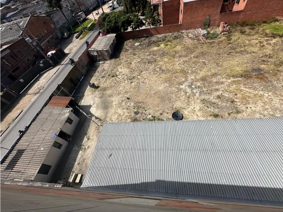 LOTE INDUSTRIAL EN VENTA, SECTOR ENGATIVA — foto 1
