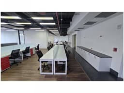 Arriendo Oficina Usaquén Amoblada 180 puestos de trabajo