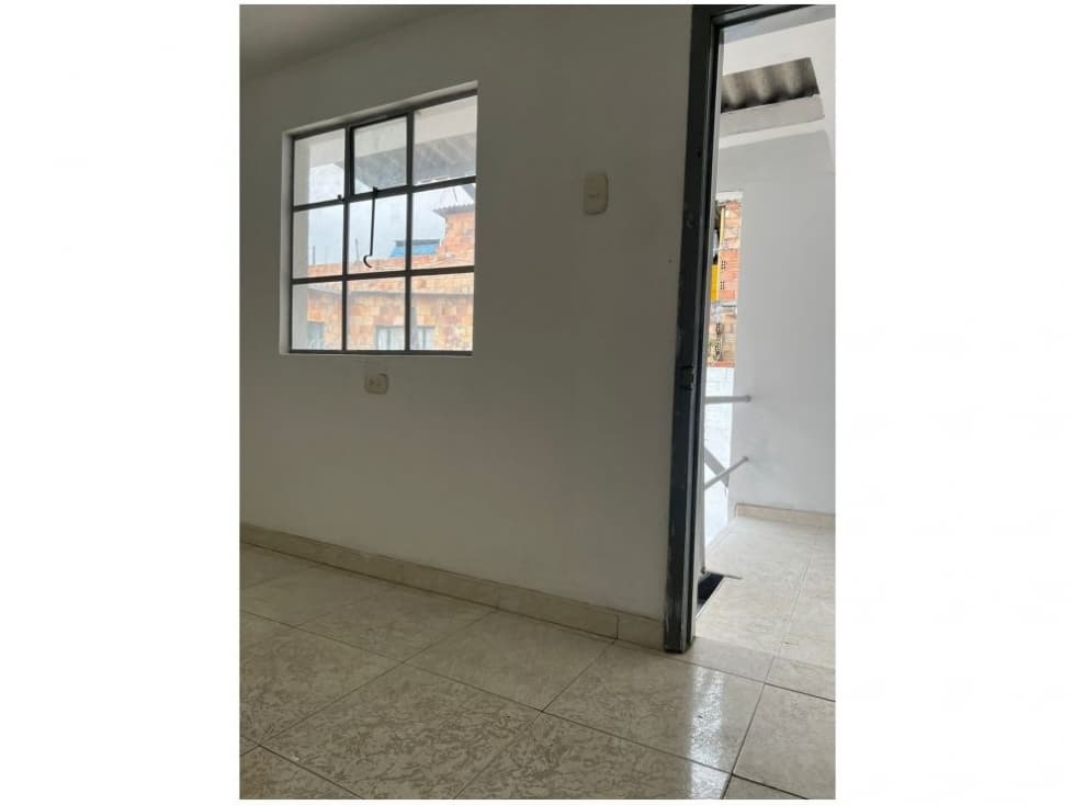 VENTA LOTE LAS FERIAS, ENGATIVÁ, BOGOTÁ — foto 4