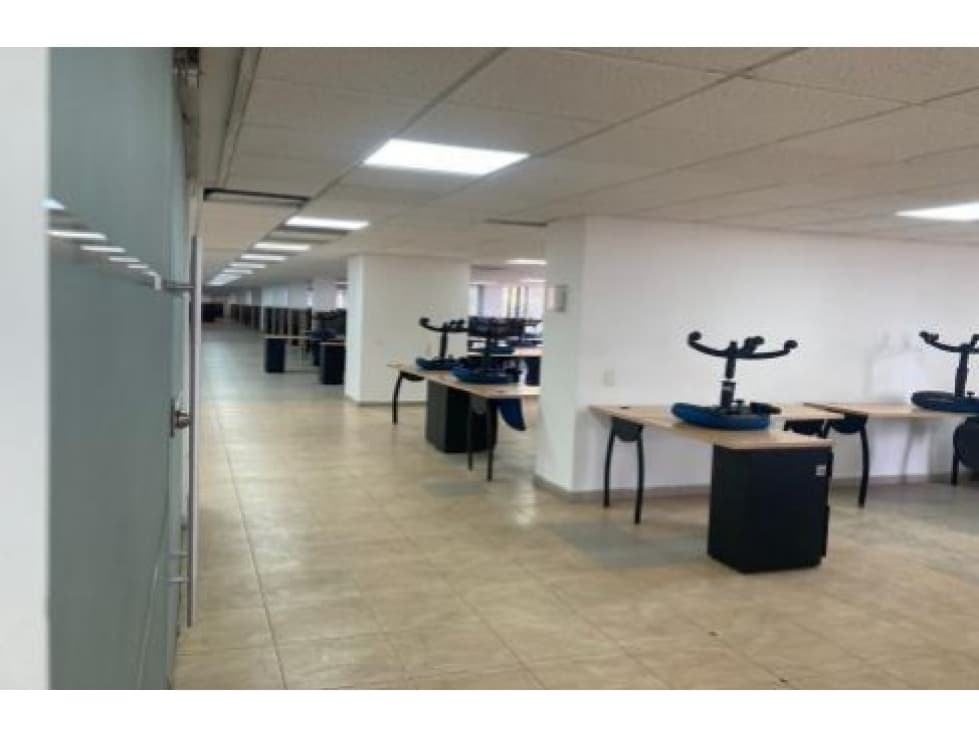 OFICINA EN ARRIENDO | CENTRO INTERNACIONAL | BOGOTÁ — foto 3