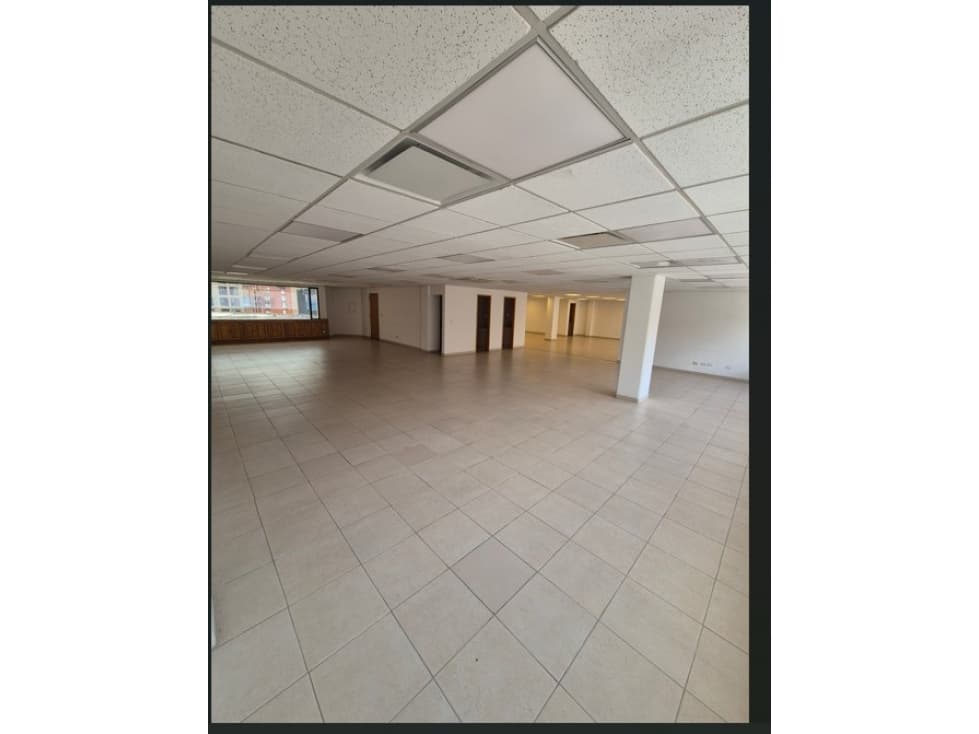 OFICINA EN VENTA - CHAPINERO — foto 1