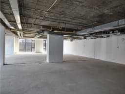 EXCELENTE OFICINA EN ARRIENDO - CHICÓ ALTO