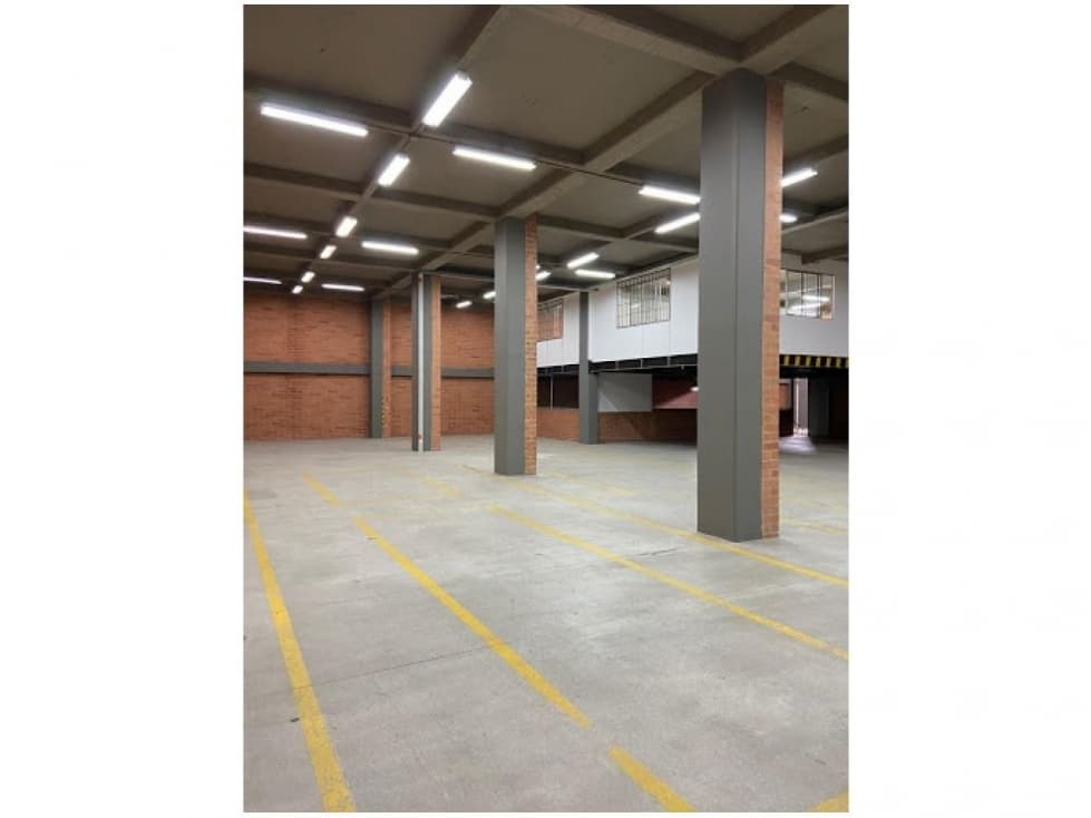 EDIFICIO BODEGA DE 3.565 M2 EN VENTA, SECTOR PUENTE ARANDA — foto 6