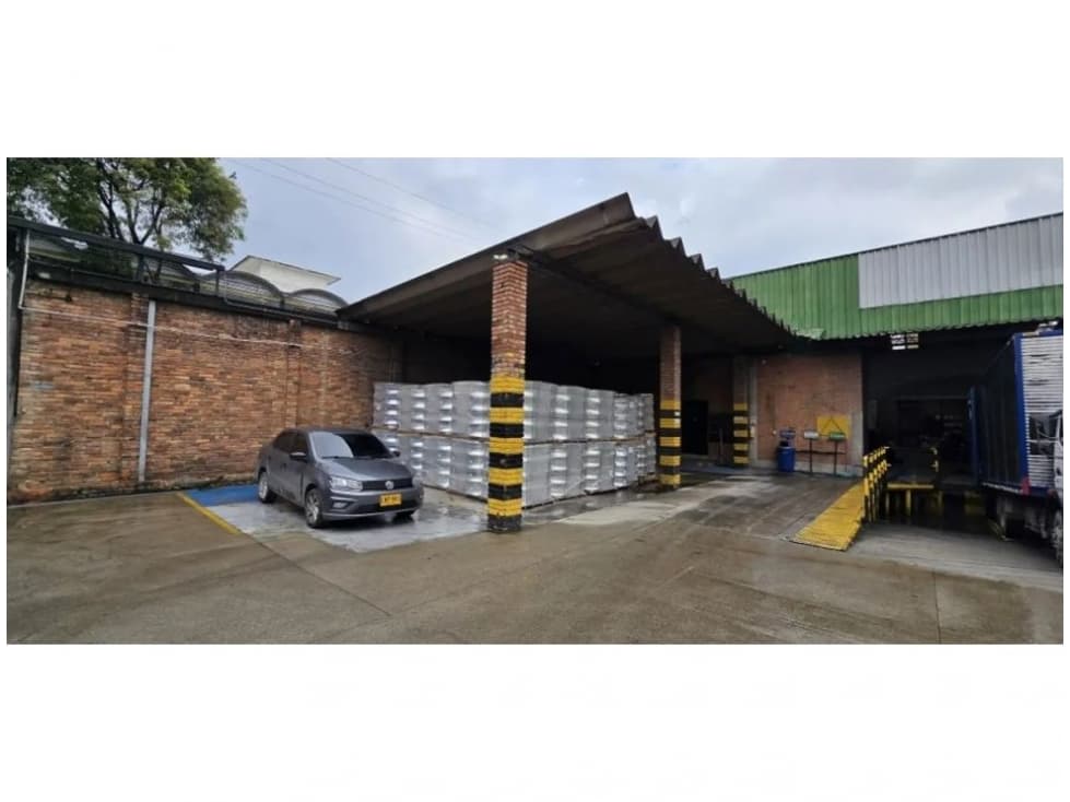BODEGA DE 4.095 M2 EN VENTA, ZONA INDUSTRIAL, PUENTE ARANDA — foto 6