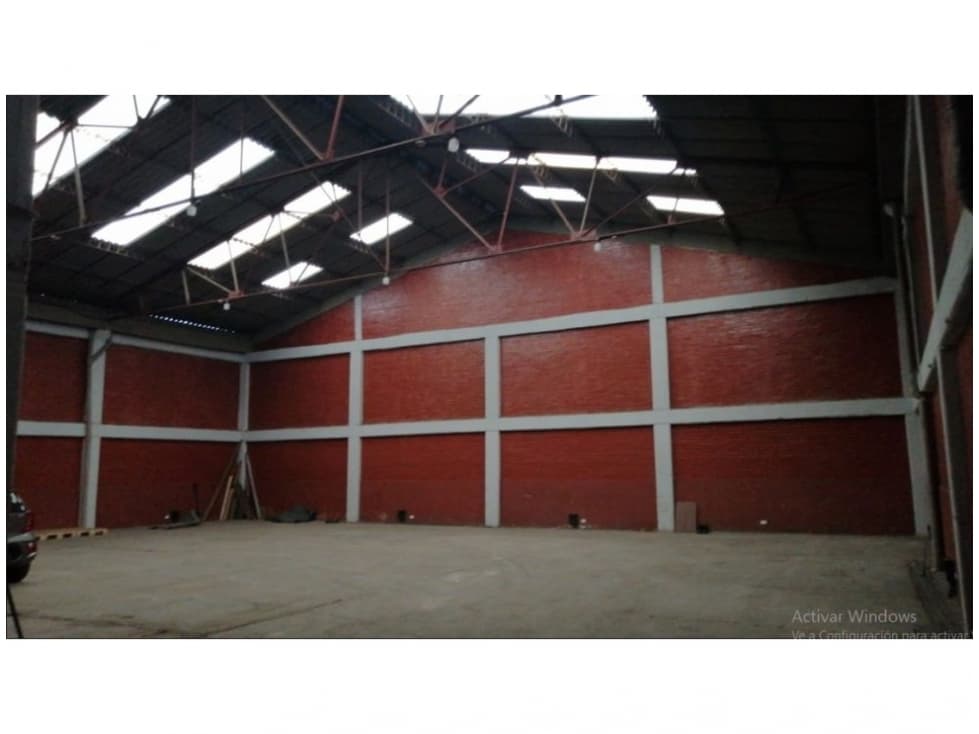 BODEGA INDUSTRIAL DE 630 M², FONTIBÓN — foto 1
