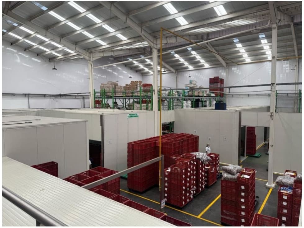 BODEGA INDUSTRIAL EN VENTA SECTOR MONTEVIDEO — foto 4