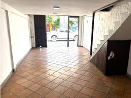 VENDO LOCAL EN PRADO - CENTRO