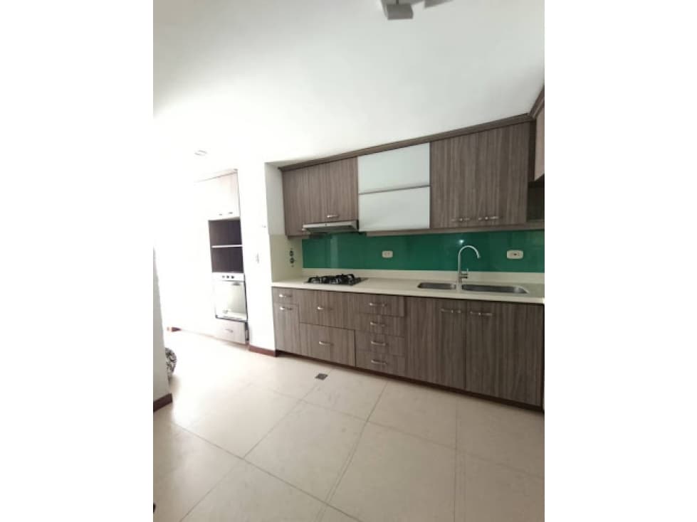 CASA EN ARRIENDO SECTOR LA MOTA — foto 2