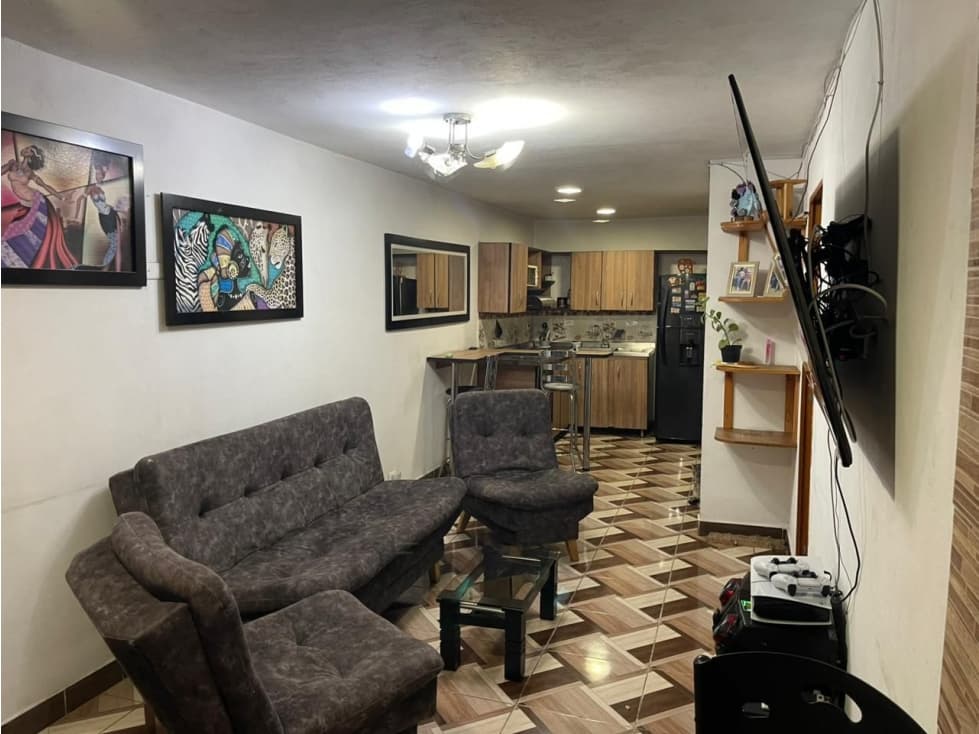 VENTA DE AMPLIA CASA EN EL BARRIO PEREZ — foto 3