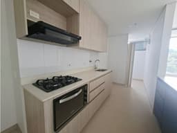 Apartamento en arriendo en la Intermedia y escobero FR8