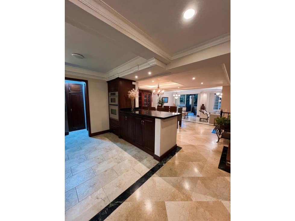Casa en Venta Loma del Escobero Envigado — foto 1