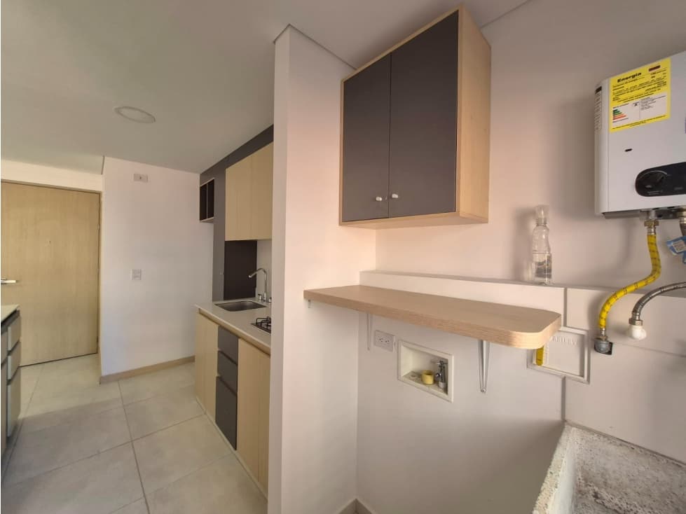 Venta apartamento 56,65m2 con parqueadero y cuarto útil, Itagüí — foto 5